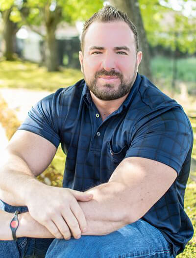 Dr. Ari Binder